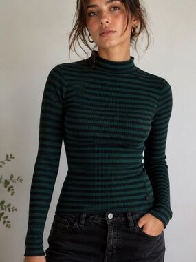 G-Star RAW Xinva Slim Funnel Mock Neck Rib Knit Stripe Top Green Black L